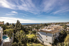 Magnificent Holiday Home in Calahonda